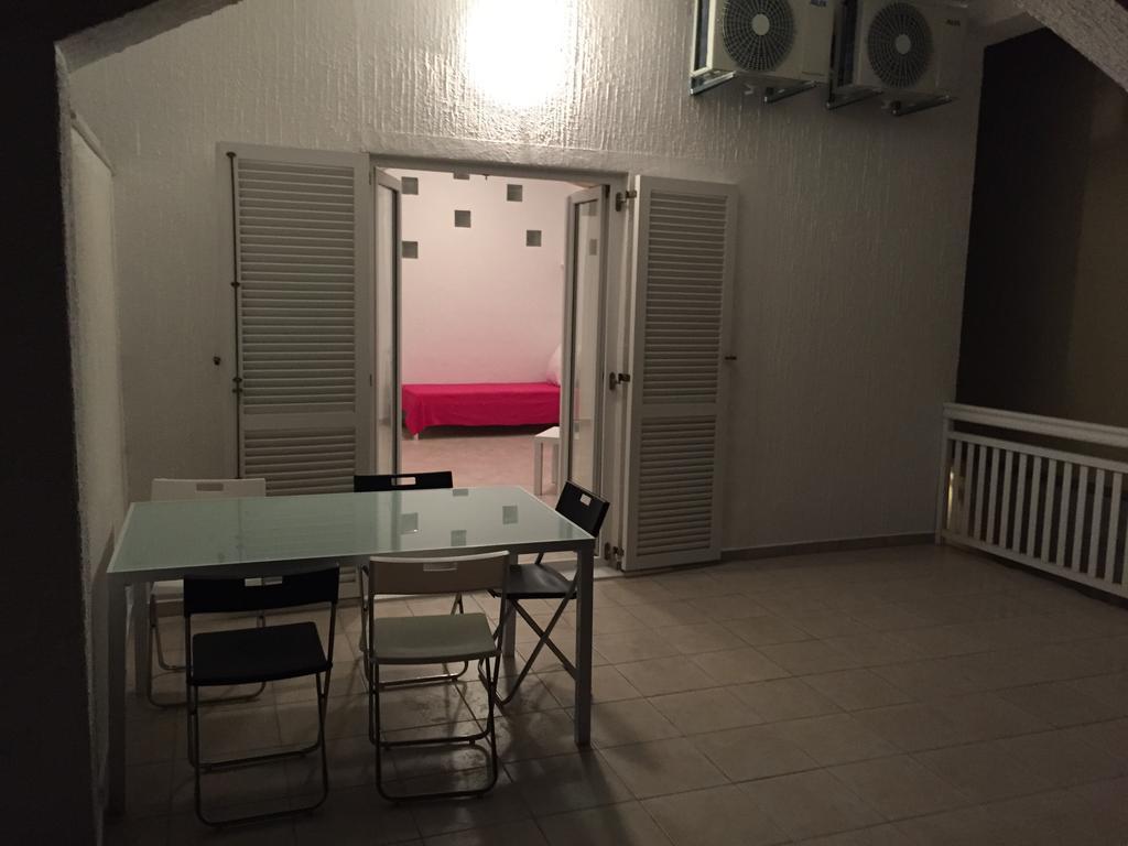 קריקווניצה Apartments Meeresblick חדר תמונה